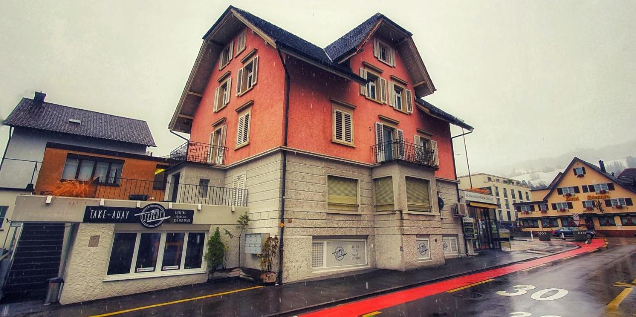 普费菲孔Sensi Living Station公寓 外观 照片